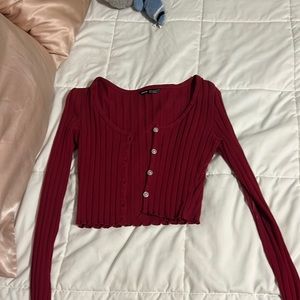 shein red cropped long sleeve